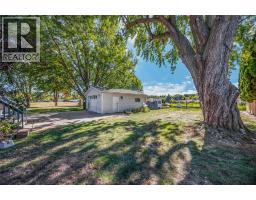 4767 St. Clair PARKWAY - 5