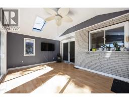 4767 St. Clair PARKWAY - 9