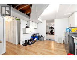 1104 CATHCART BOULEVARD - 33