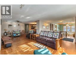 7884 BIRNHAM LINE - 13