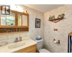 7884 BIRNHAM LINE - 20