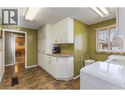 7884 BIRNHAM LINE - 21