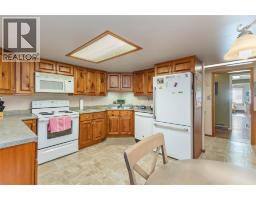 7884 BIRNHAM LINE - 23