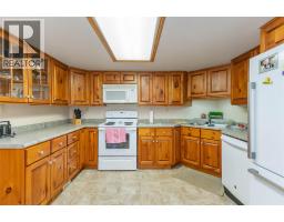 7884 BIRNHAM LINE - 24