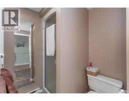 7884 BIRNHAM LINE - 36