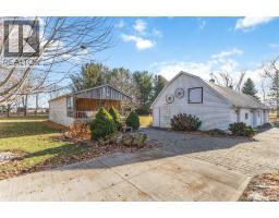 7884 BIRNHAM LINE - 43