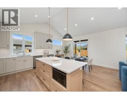 6755 GRIFFIN DRIVE - 19