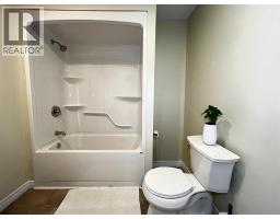 1578 COUNCILLORS STREET - 12