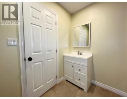 1578 COUNCILLORS STREET - 13