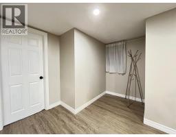 1578 COUNCILLORS STREET - 18