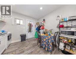 115 BROCK STREET North - 17