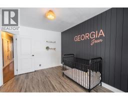 583 ONTARIO STREET - 17