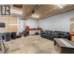 583 ONTARIO STREET - 28