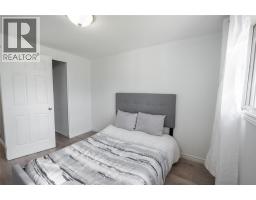 304 BRENTWOOD CRESCENT - 16