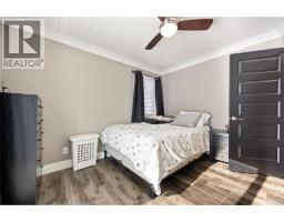 269 ROSS AVENUE - 14