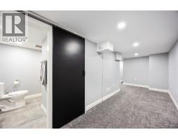 269 ROSS AVENUE - 19