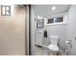 269 ROSS AVENUE - 20