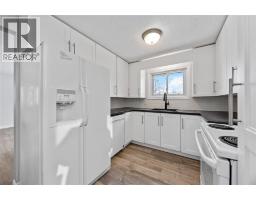 407 MURPHY ROAD - 11