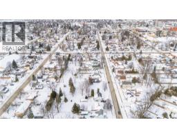 455 Princess STREET - 21