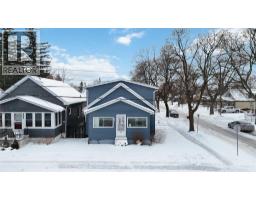 463 CONFEDERATION STREET - 39