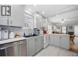 463 CONFEDERATION STREET - 8