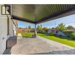 366 SAWGRASS PLACE - 28