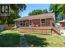 18 TWEEDSMUIR AVENUE - 1