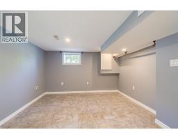 18 TWEEDSMUIR AVENUE - 13