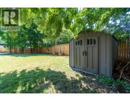 18 TWEEDSMUIR AVENUE - 19