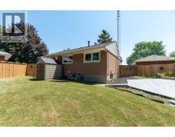 18 TWEEDSMUIR AVENUE - 24