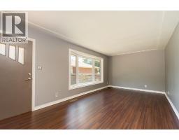 18 TWEEDSMUIR AVENUE - 3