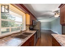 18 TWEEDSMUIR AVENUE - 5