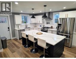 2565 ELIZABETH STREET - 14