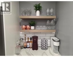 2565 ELIZABETH STREET - 18