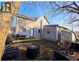 2565 ELIZABETH STREET - 5