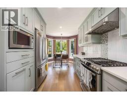 123 Cassandra BOULEVARD - 6