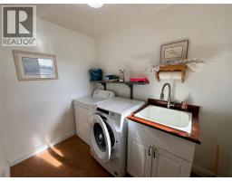 362 Manor COURT - 18