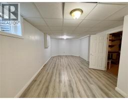 362 Manor COURT - 33