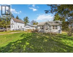 4460 PETROLIA LINE - 4