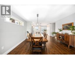 310 LEXINGTON BOULEVARD - 10
