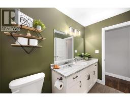 310 LEXINGTON BOULEVARD - 17