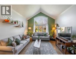 1301 DALEY AVENUE - 17