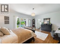 1301 DALEY AVENUE - 20