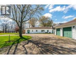 885 ST CLAIR PARKWAY - 19