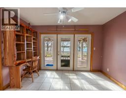 885 ST CLAIR PARKWAY - 31