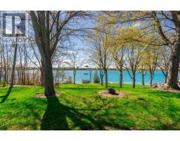 885 ST CLAIR PARKWAY - 42