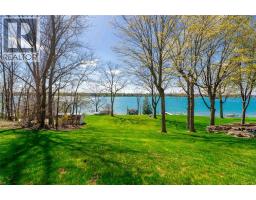 885 ST CLAIR PARKWAY - 43