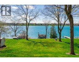 885 ST CLAIR PARKWAY - 45