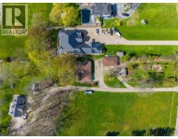 885 ST CLAIR PARKWAY - 5