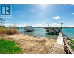 885 ST CLAIR PARKWAY - 50